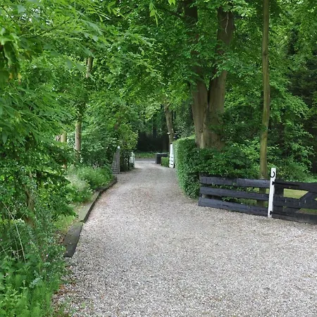 Guesthouse Warmond Bed & Breakfast Warmond